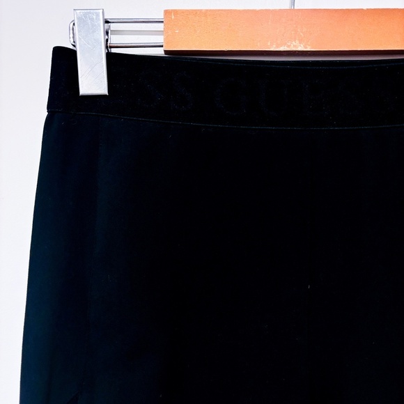 GUESS Black High-Rise Leggings with Sheer Mesh Side Panels | Medium - Picture 2 of 9